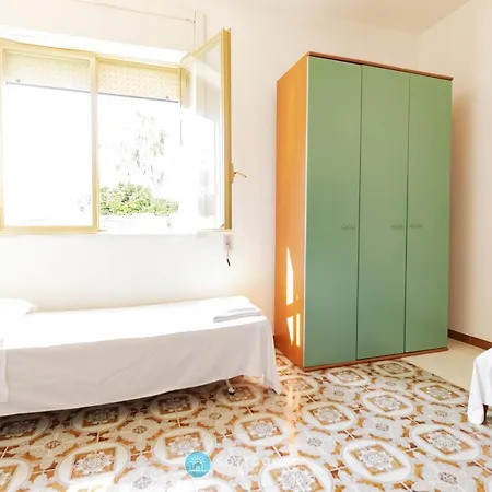 Stella's Flat -